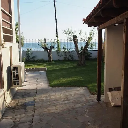 Happy Pearl Villa